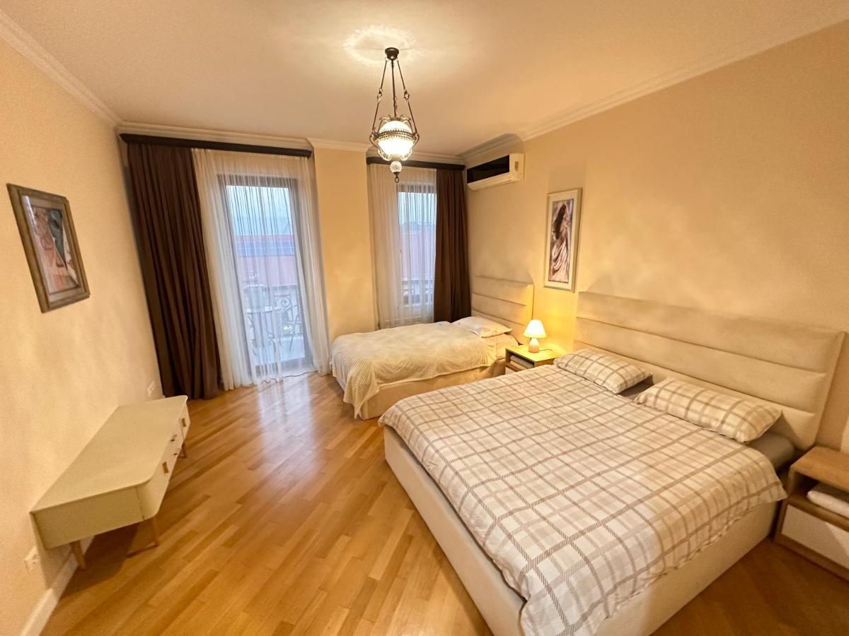 Apartment In Downtown "Rustaveli Residence" Tbilisi Zewnętrze zdjęcie