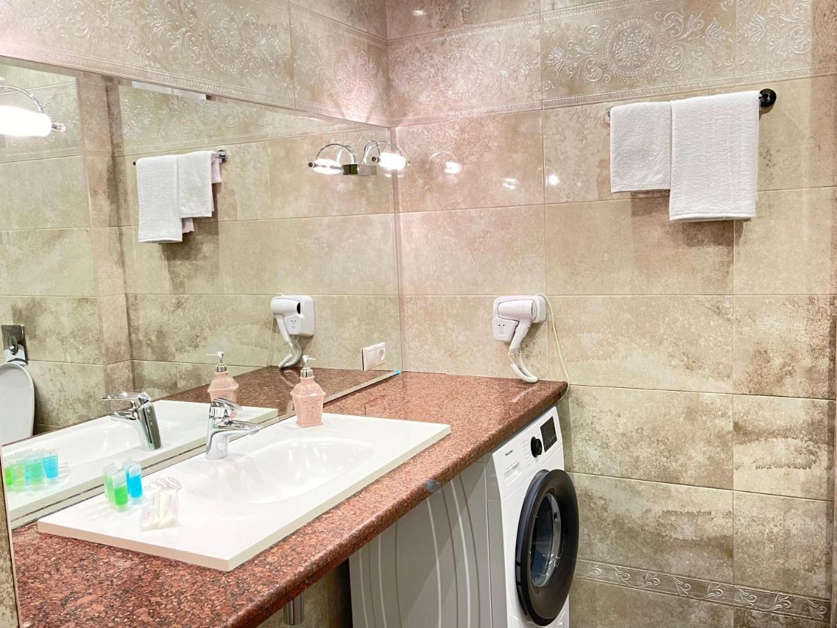 Apartment In Downtown "Rustaveli Residence" Tbilisi Zewnętrze zdjęcie